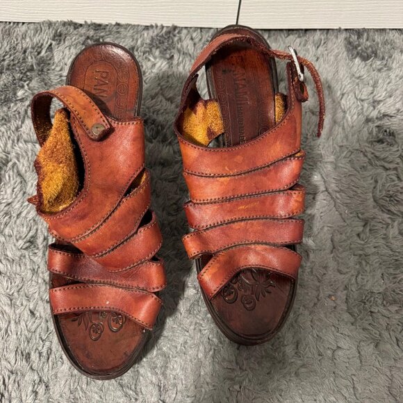 Hand Crafted Genuine Leather Heels - Picture 2 of 6